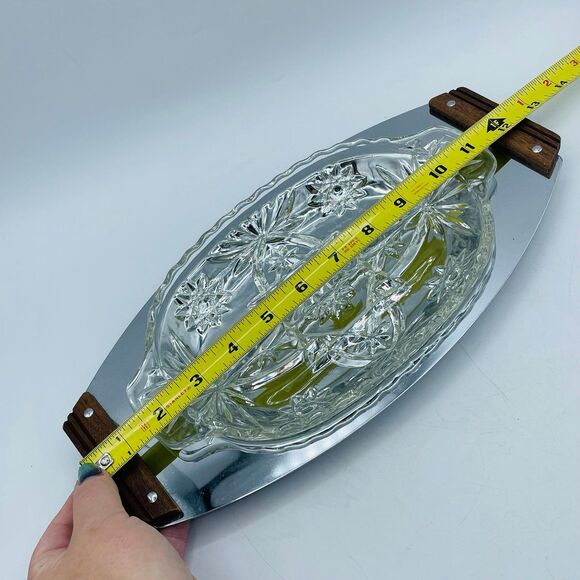 Vintage Holiday Relish Cranberry Kromex Sculptura Chrome Wood Handled Platter - Picture 6 of 7